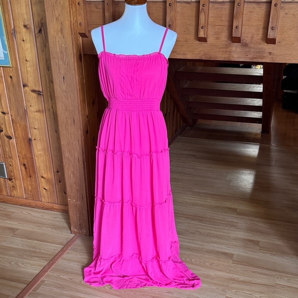 Guess Size Large Bright Pink Maxi Dress feminine flirty sexy - Picture 1 of 15